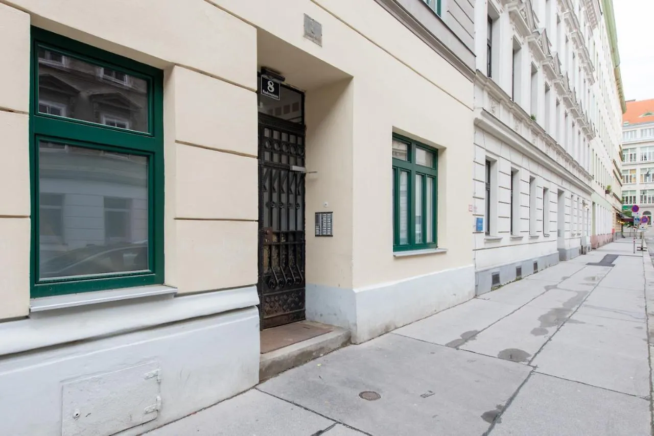 Vienna 1030 Apartment